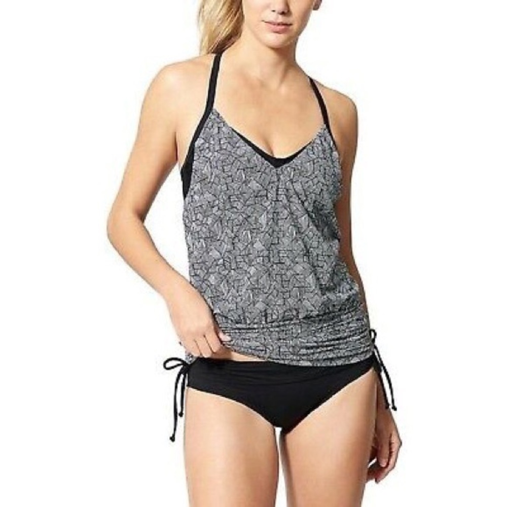 Athleta Laguna Side Scrunch Underwire Tankini Top